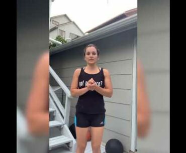 🍊Improve Your Immunity: Increase vitamin C intake!⁣