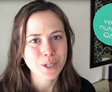 Vitamin B12 Deficiency Symptoms || Vegan Nutrition Q&A