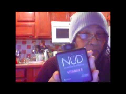 Vitamin E Supplements &  Vitamin C Powerful  Antioxidant and Immune  System Booster by NuD  Review.
