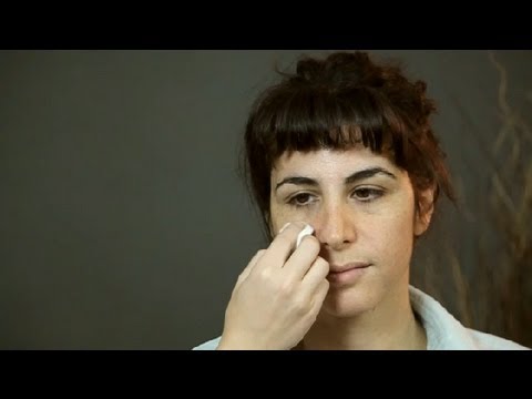 Facial Cleansing With Vitamin E Oil : Beauty & Skin Care