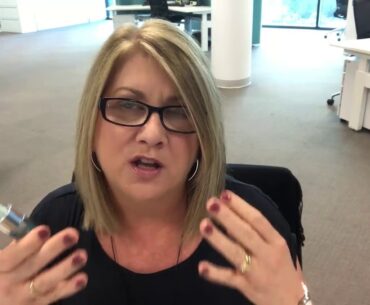 Beauty Buzz Intensive Skincare Vitamin C & HA Treatment