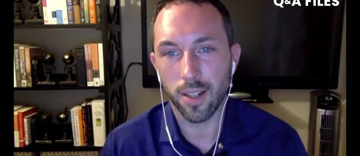 Would a seasonally low vitamin D intake and high calcium intake cause soft tissue calcification?