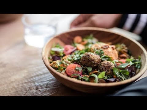 VEGAN DIET & SPORTS NUTRITION   ALL ABOUT PROTEIN, VITAMIN B12 & IRON