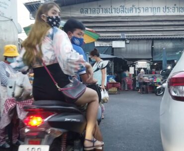 It's not easy to find Beautiful Thai Women from the Night Market Due to the Masks