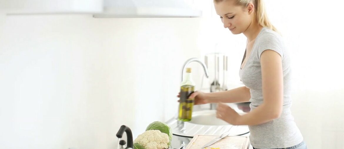 12 Anti-Aging Foods - Amazing Health Secrets