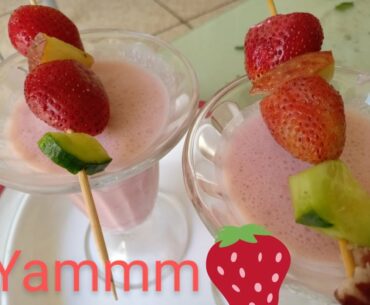 #immunitybooster #covid19 Yogurt Strawberry smoothy/low fat Drink/Sehri Drink