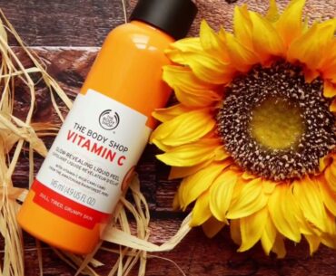 the bodyShop VITAMIN C Liquid glow revealing peel feet, review,  DEMONSTRATION ,beauty tips!!
