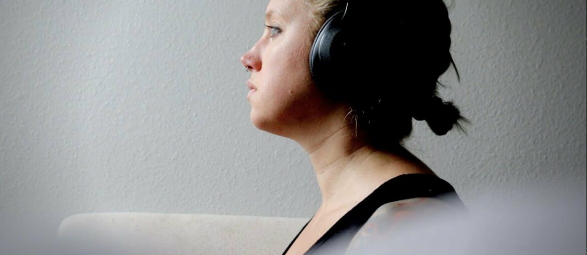 DO IT FOR HER. (workout motivation + free at home circuit workout)