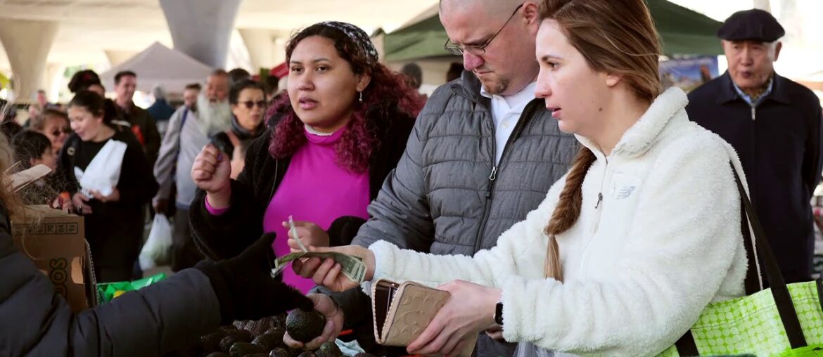 Healthy skin diet / Secrets of vitamins