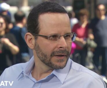 Medical Medium Anthony William Shares Key Foods for Preventing Chronic Health Problems