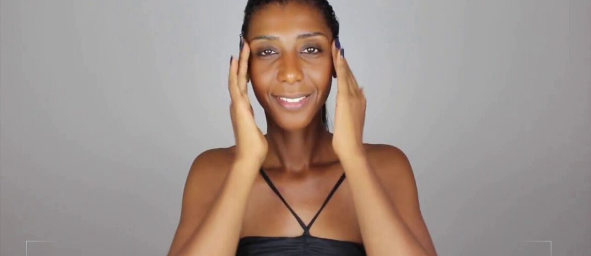 THESKINFIT.COM | Radha Beauty Vitamin C Serum