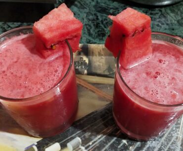 How to make refreshing watermelon juice enriched with vitamin c