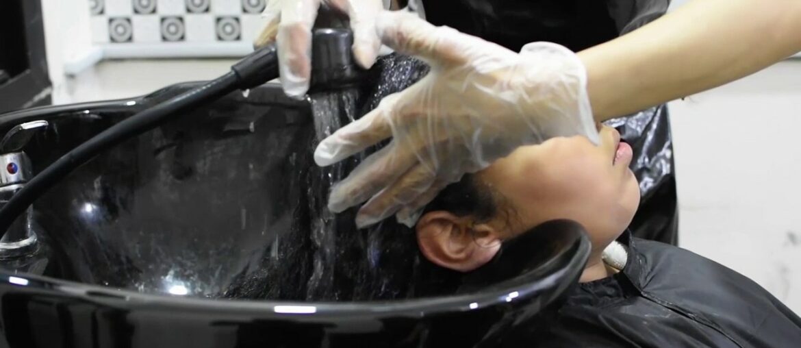 Hair Treatment Apply of SAYA Professional VITAMIN THERAPY