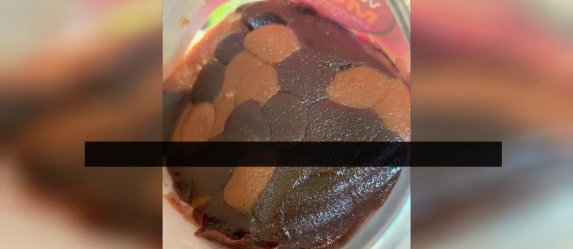 OLLY The Perfect Womens Gummy Multivitamin, 45 Day Supply (90 Gummies), Blissful Berry, Vitamin...