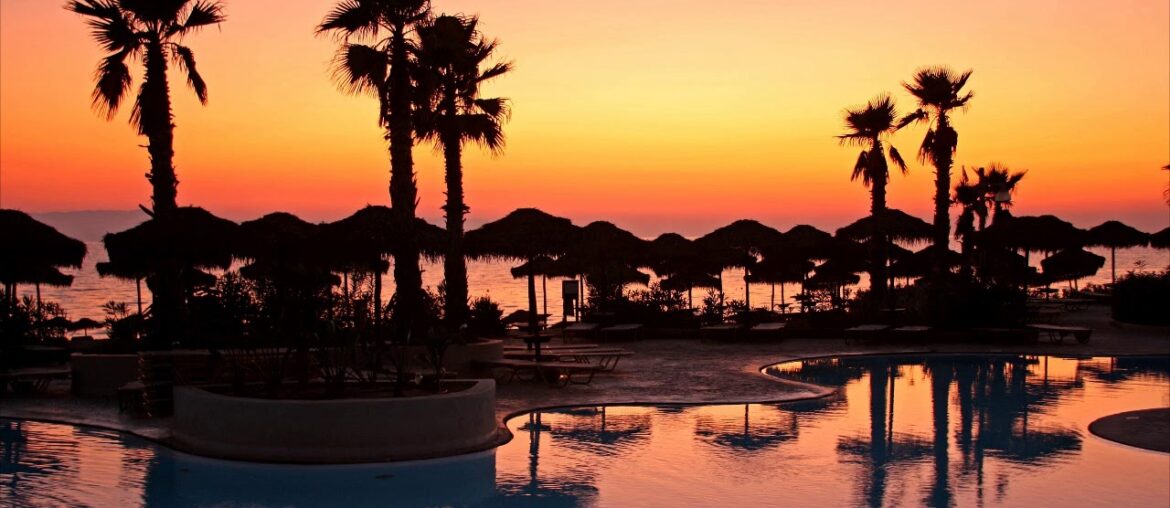 AMBIENT CHILLOUT LOUNGE RELAXING MUSIC - Essential Relax Session 1 - Background Chill Out Music -