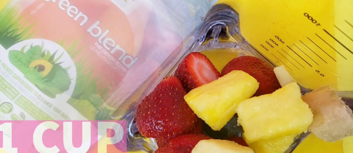 GREEN STRAWBERRY PINEAPPLE SMOOTHIE - SWEET ENERGIZING REFRESHING DETOX CLEANSE JUICE