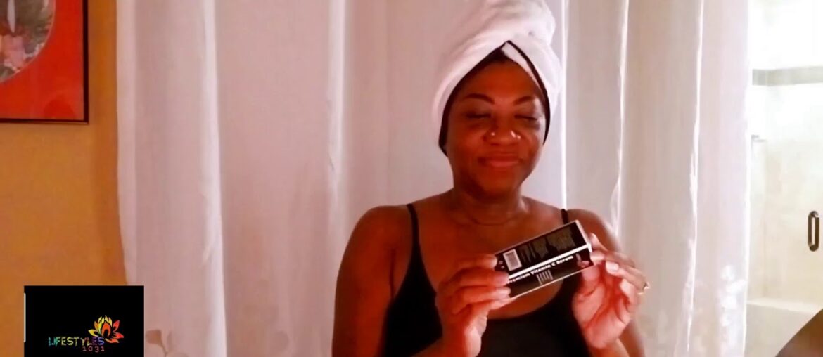 Premium Vitamin C Serum with Organic Hemp Seed Oil - Application