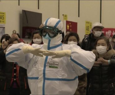 Medical staff Dance with Coronavirus Patients in Wuhan