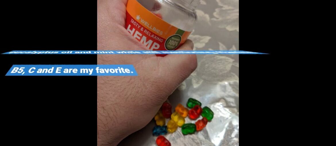 Glycolic Acid Pads 35% - AHA Glycolic Acid Peel Pads with Vitamin B5, C, E - Natural Glycolic A...