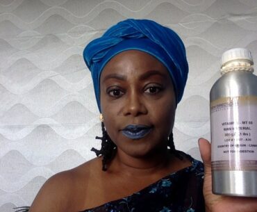 ONE TOPICAL OIL YOU MUST HAVE AT HOME || VITAMIN E BENEFITS || REDUCE SIGNS OF AGING #antiwrinkles