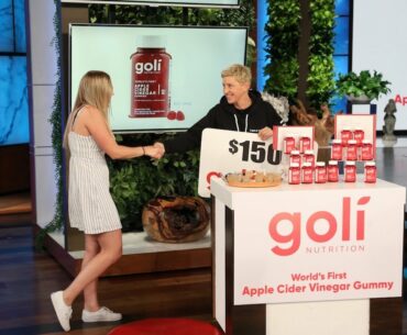 Ellen Plays 'Truth or Dare' with a Fan