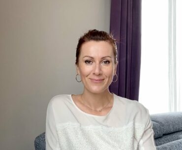 4 ESSENTIAL VITAMINS FOR AGELESS SKIN