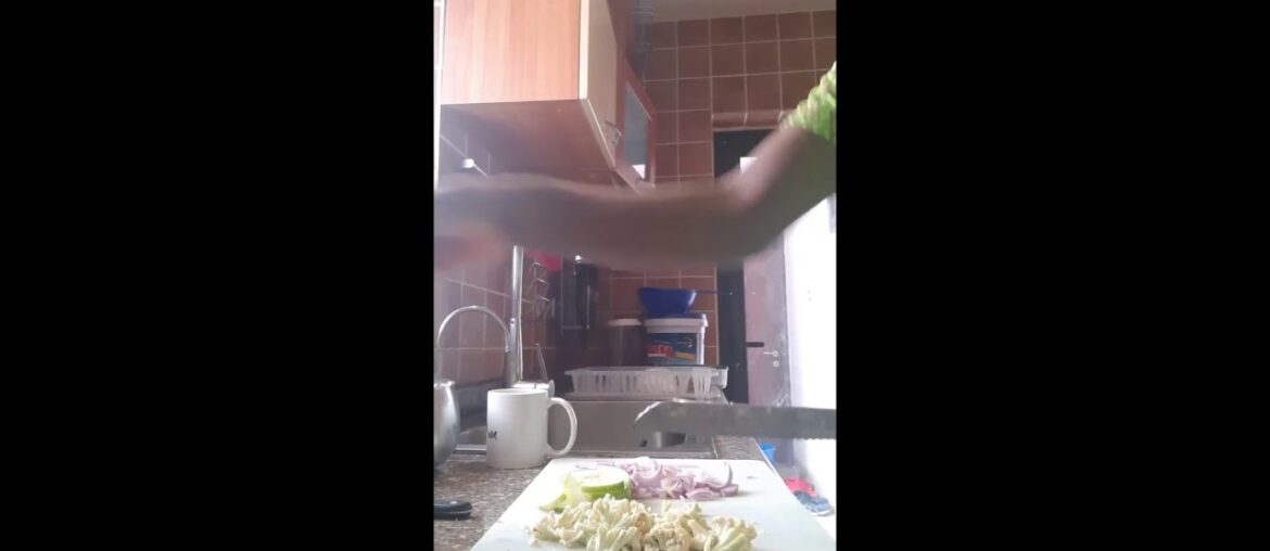 Drinking and Eating to support Immune System during Online Teaching (Covid-19)