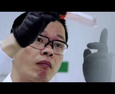 Early results show Moderna COVID-19 vaccine is safe