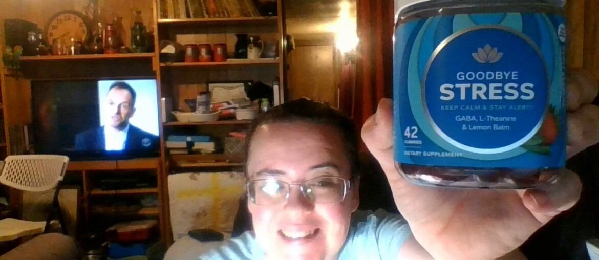 OLLY Daily Energy Gummy, 30 Day Supply (60 Gummies), Tropical Passion, Vitamin B12, CoQ10, Goji...