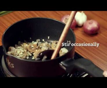 Here’s a recipe for a delicious, nourishing mushroom soup with Maggi.