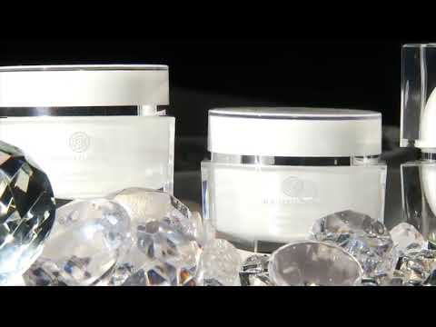 Forever Flawless Exfoliating and Foaming Face Cleanser and Makeup Remover with 100% Natural  Reviews