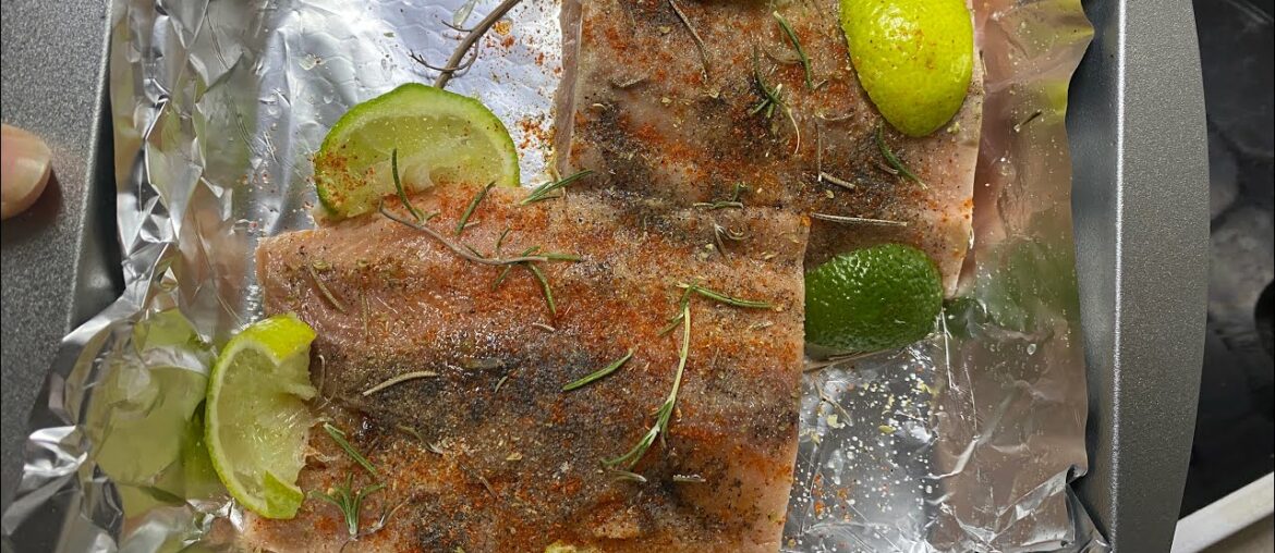 Easy Baked Salmon Recipe | Omega-3 fatty acids | Vitamin B | Healthy Food | Food Vlog | Pooja Soha