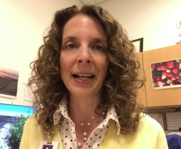 What should you look for in a prenatal vitamin?