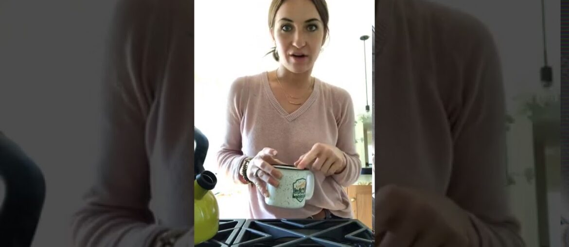 Oils with Hannah/Wellness Tea with Essential oils and morning vitamin drink