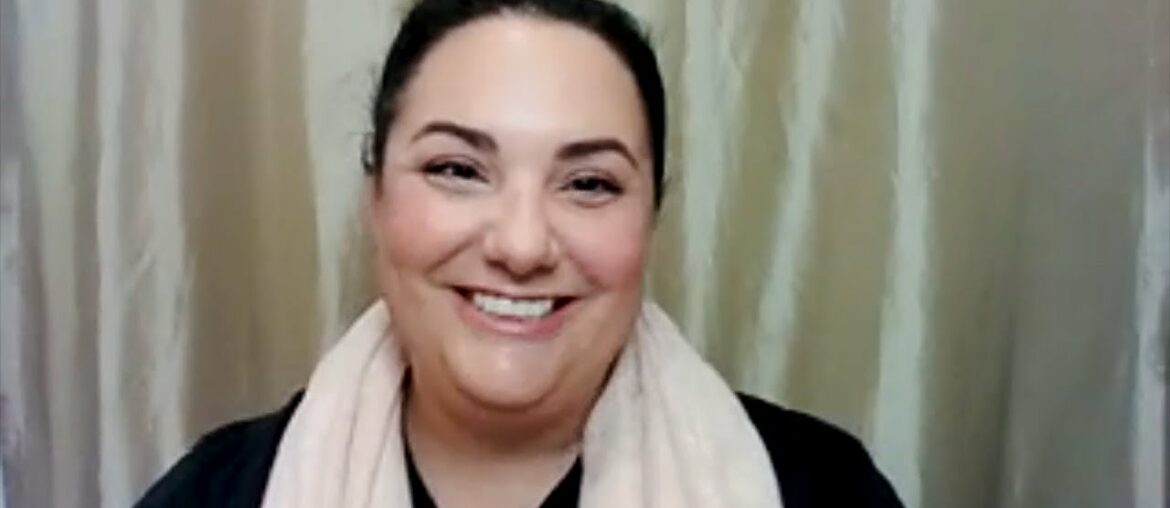 Complimentary Zoom Class: Makeup for Your 60s