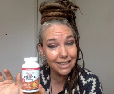 Vitamin C and immunity!!!! blast things before they take hold   stay robust!