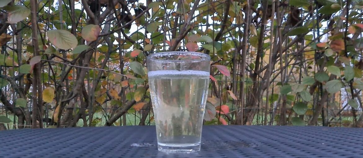 079 TODAY WE DRINK VITAMIN WATER BEAUTY