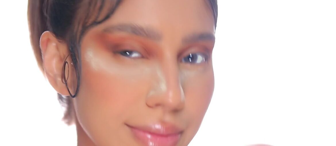 Golden bronze makeup look