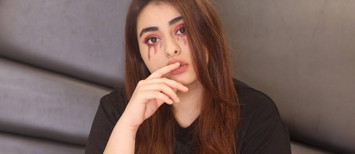 REMOVING STUBBORN HALLOWEEN MAKEUP!!!