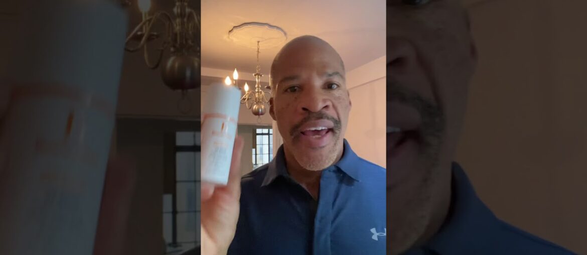Cosmetic chemist, Ron Robinson shares his best skincare routine, BeautyStat vitamin C serum