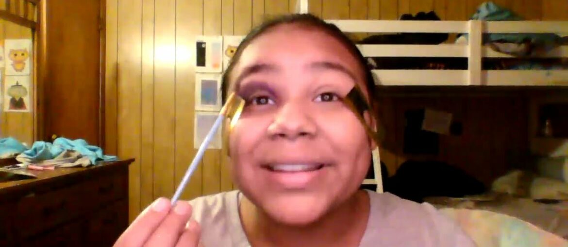 Doing makeup pt.1! (bad ending lol)