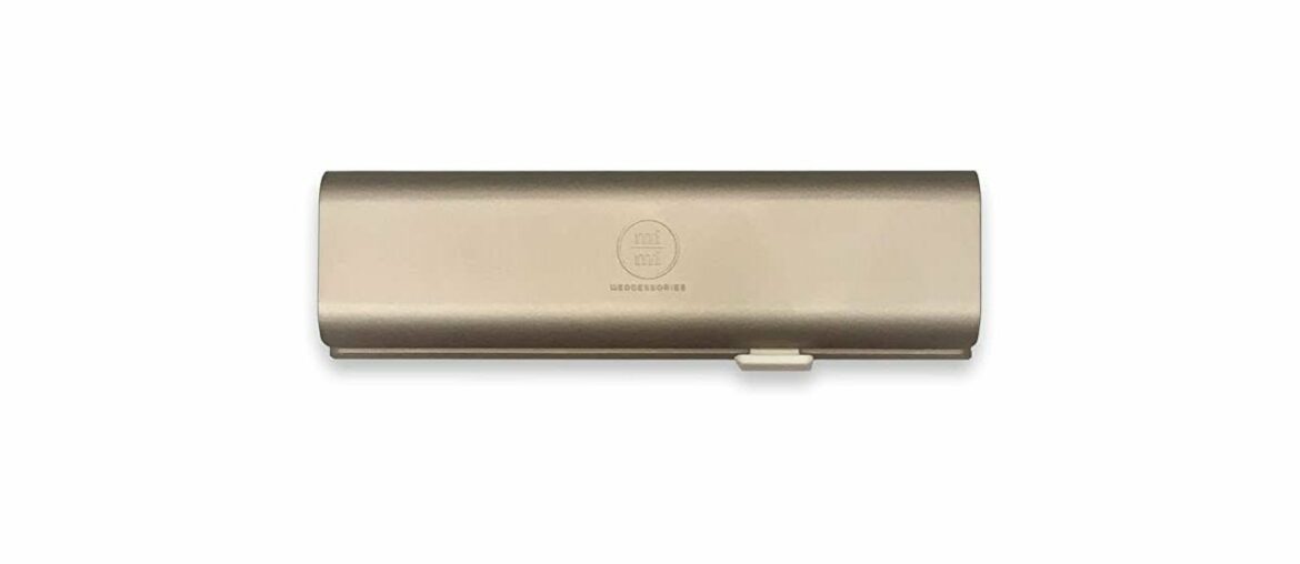 7 Day Pretty Pillbox | Wide Weekly Pill Organizer | for Prenatal Vitamins, Supplements, Pills | Ide