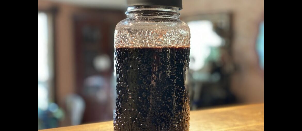 Homemade Elderberry Syrup