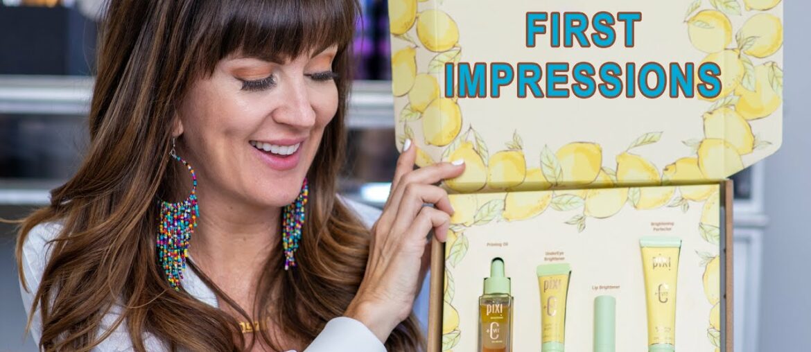 PR Unboxing of The PIXI BEAUTY +C VIT COLLECTION