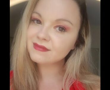 Why i originally moved from Ireland to England past relationships & Beauty Giveaway