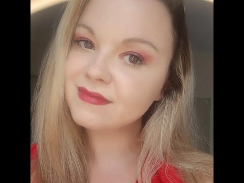 Why i originally moved from Ireland to England past relationships & Beauty Giveaway