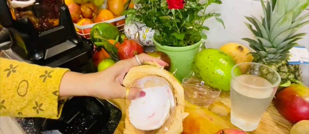 HEALTHY NUTRITIONAL REVITALISING IMMUNE SYSTEM BOOSTING RED SMOOTHIE