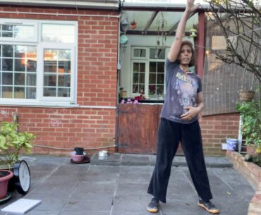 10 Min Low Impact Garden Workout (vitamin D friendly!)