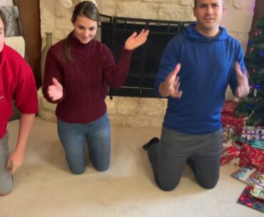 CHRISTMAS PLANK CHALLENGE || Conquer Vitamin B12 Deficiency and Pernicious Anemia || B12 Injections