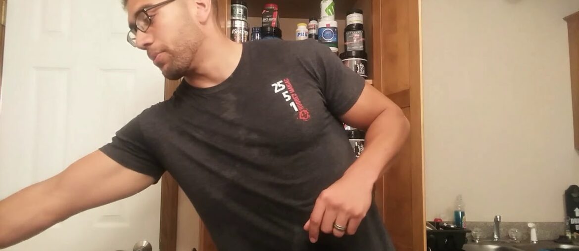 GNC ultra mega green energy and metabolism vitamin review